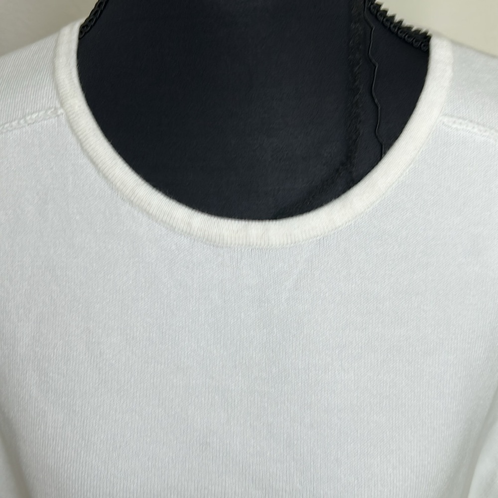 LIZ CLAIBORNE WHITE SLEEVELESS TANK TOP BLOUSE - Picture 4 of 11